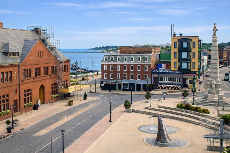 Best Bathroom Remodeling pros in New London, WI